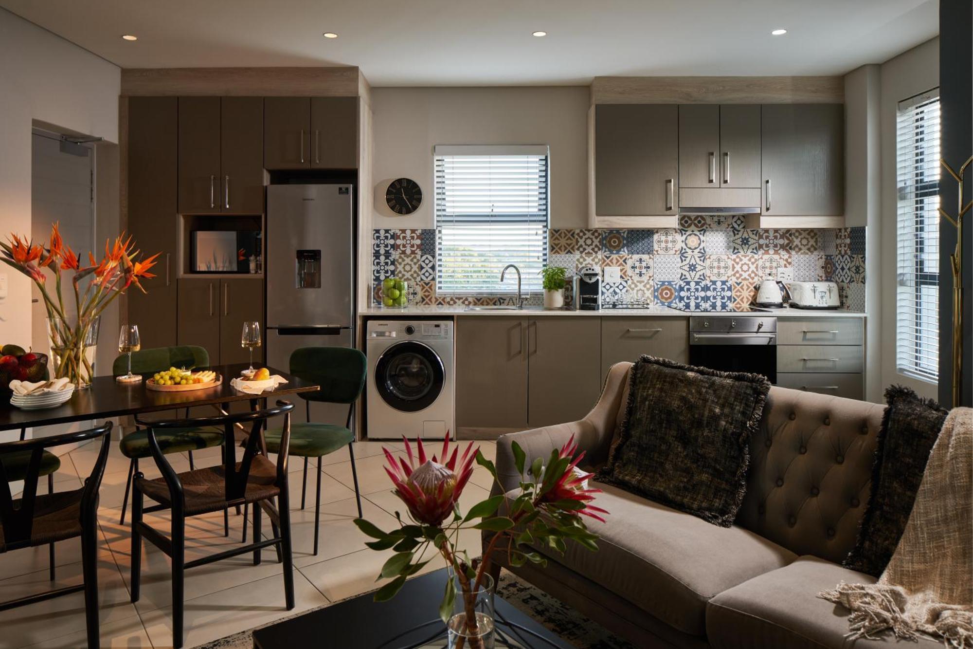 The Den Apartments By Raw Africa Collection Стелленбос Экстерьер фото